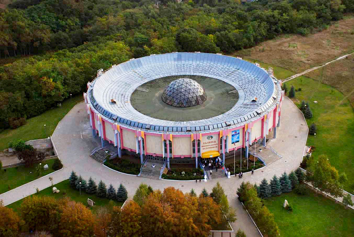 Питьевая галерея "Пятитысячник"