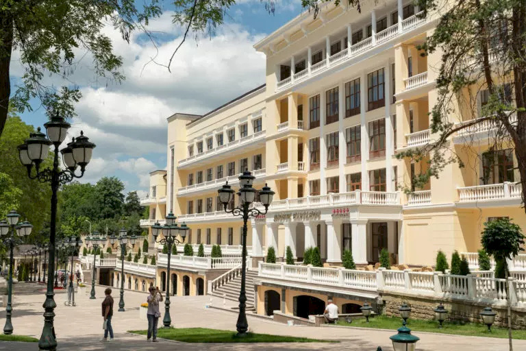 Фото отеля 1