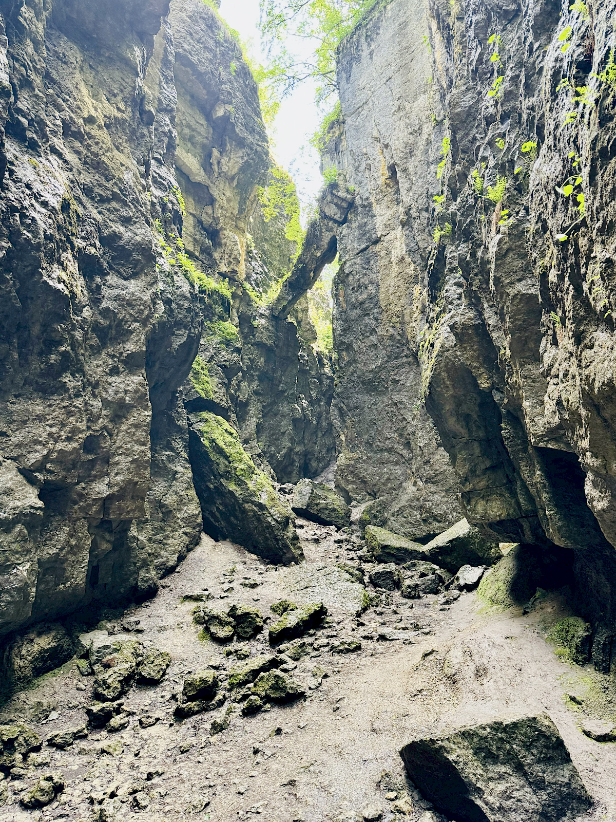 Матласская теснина Каменная Чаша