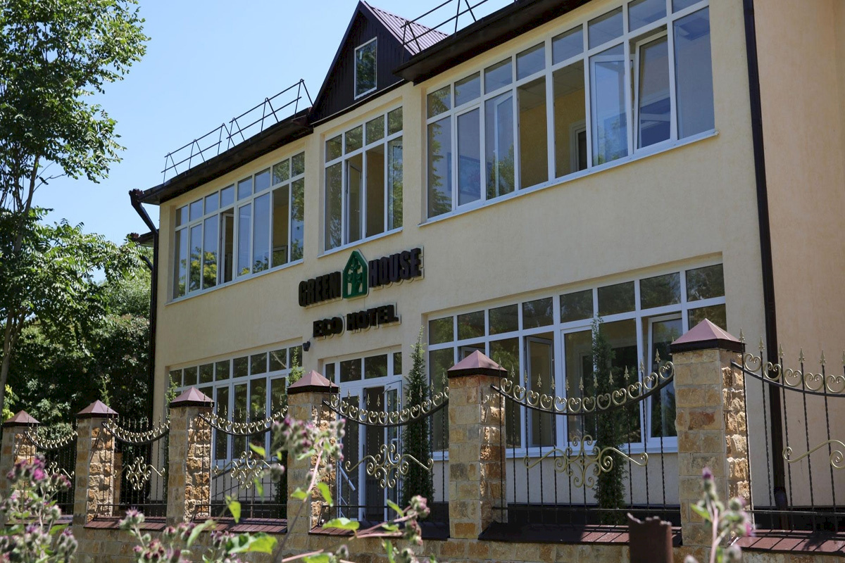 Фото отеля 2