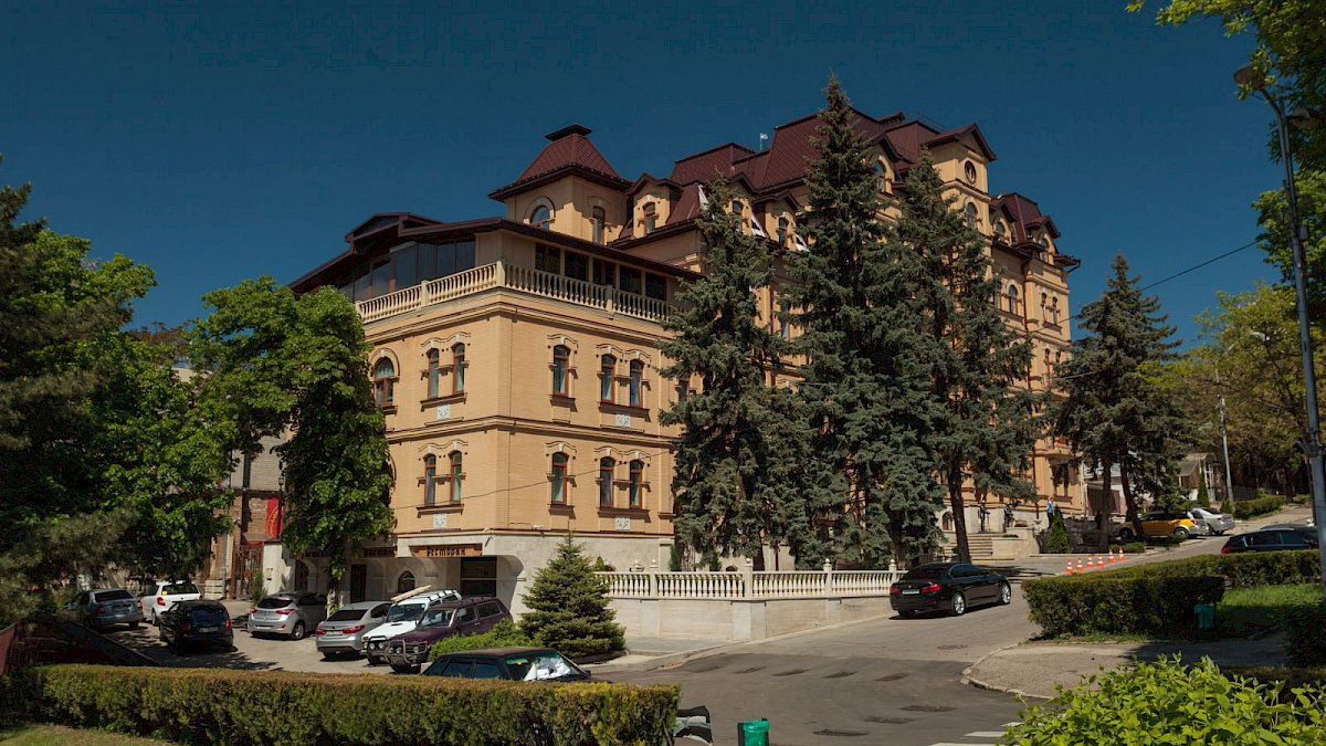 Фото отеля 1