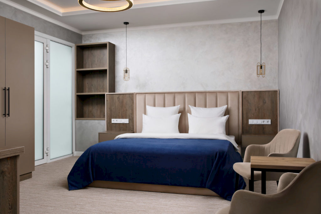 Фото отеля 2