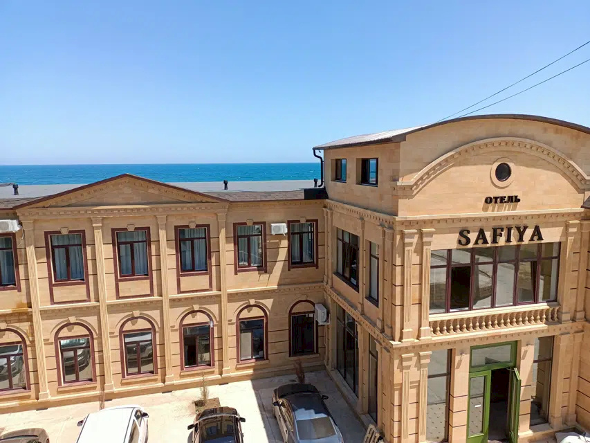 Фото отеля 1